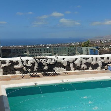 Aloelux Villa !! - Private Villa With Pool , Jacuzzi, Cinema, Massage ,Wonderful View, Art Desing Villa Tías Exterior foto