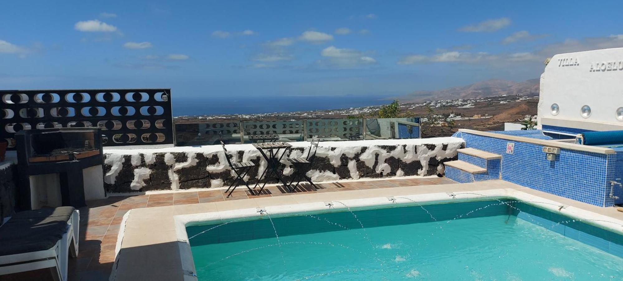 Aloelux Villa !! - Private Villa With Pool , Jacuzzi, Cinema, Massage ,Wonderful View, Art Desing Villa Tías Exterior foto